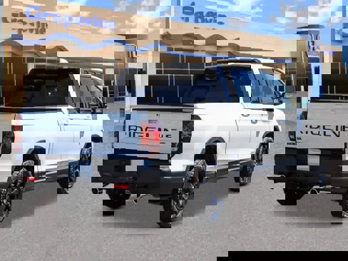 New 2026 Honda Ridgeline Black Edition image 4