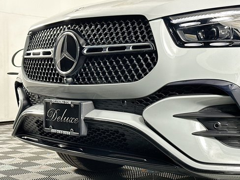 Used 2024 Mercedes-Benz GLE 450 4MATIC w/ AMG Line Exterior image 34