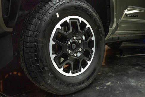 Used 2025 Toyota Tacoma TRD Pro image 3