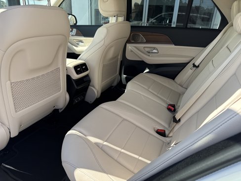 New 2026 Mercedes-Benz GLE 450 4MATIC image 12