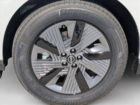 New 2025 Nissan Murano SL image 10