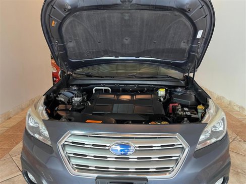 Used 2017 Subaru Outback 3.6R Limited image 38