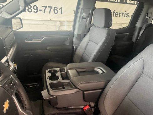 New 2025 Chevrolet Silverado 1500 LT image 18
