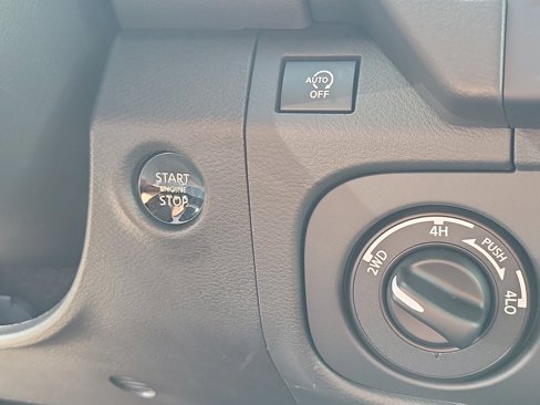 New 2026 Nissan Frontier S image 18
