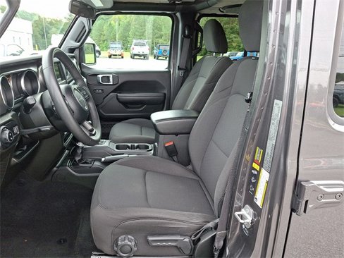Used 2023 Jeep Gladiator Sport image 13