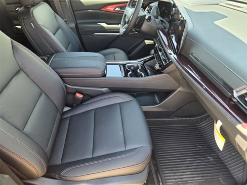 New 2026 Chevrolet Traverse Z71 w/ Driver Confidence Package image 6