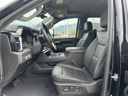 Certified 2024 GMC Sierra 3500 Denali w/ Denali Reserve Package image 26