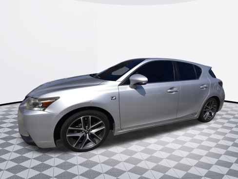 Used 2016 Lexus CT 200h image 5
