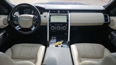 Used 2018 Land Rover Discovery HSE image 34