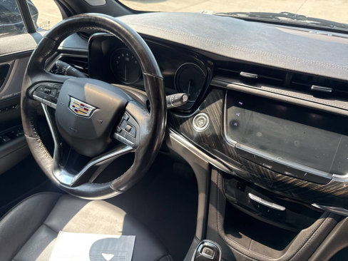 Used 2020 Cadillac XT6 Premium Luxury image 21