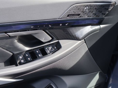 New 2026 BMW M5 w/ Carbon Package image 28