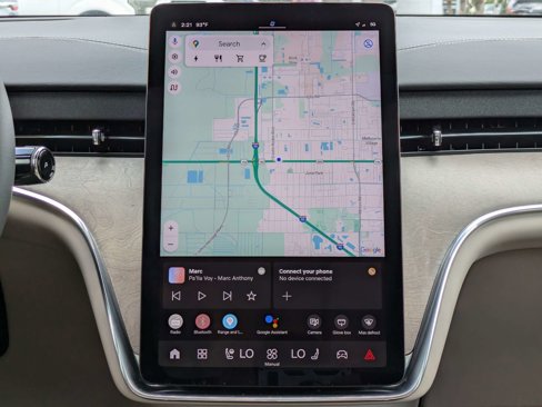 New 2025 Volvo EX90 Ultra image 17