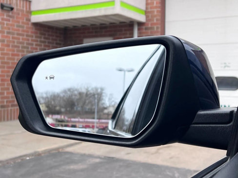 Used 2022 Chevrolet Equinox RS w/ LPO, Floor Liner Package image 25