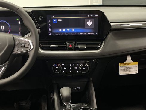 New 2026 Chevrolet TrailBlazer LT w/ Convenience Package image 8