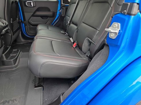 New 2025 Jeep Wrangler Unlimited Rubicon image 21