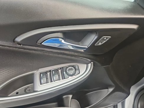 Used 2023 Chevrolet Malibu LT image 15