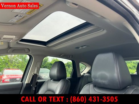 Used 2019 MAZDA CX-5 Touring image 12