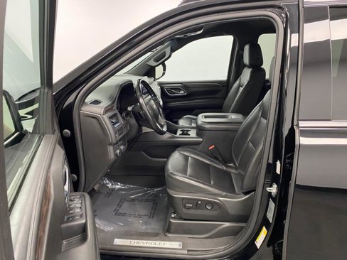 Used 2021 Chevrolet Suburban LT image 20