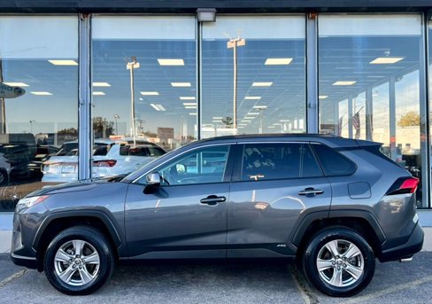 Used 2024 Toyota RAV4 XLE image 2