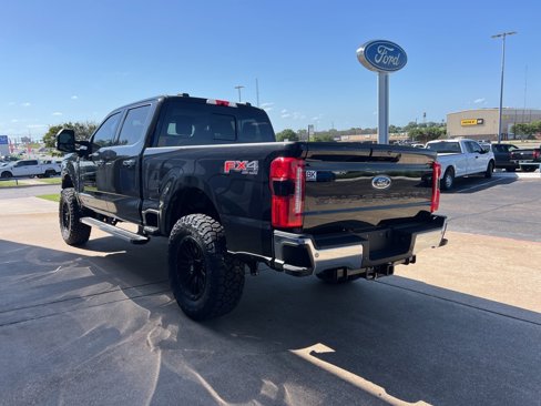 New 2025 Ford F250 Lariat w/ Chrome Package image 4