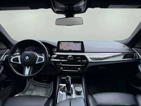 Used 2020 BMW 540i xDrive w/ M Sport Package image 19