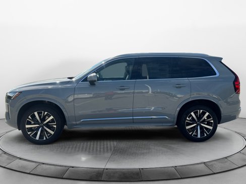 New 2026 Volvo XC90 B6 Core image 4