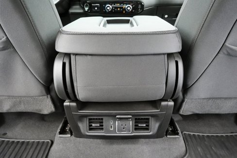 Used 2024 GMC Sierra 3500 SLE w/ SLE Value Package image 21