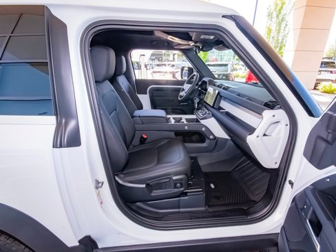 New 2025 Land Rover Defender 90 S image 41