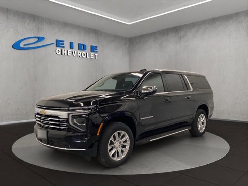 New 2026 Chevrolet Suburban Premier image 7