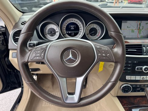 Used 2013 Mercedes-Benz C 300 4MATIC Sedan image 16