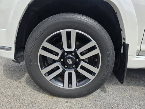 Used 2018 Toyota 4Runner Limited image 7