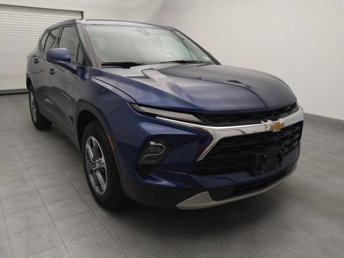 Used 2023 Chevrolet Blazer LT image 13