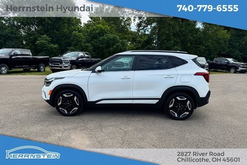Used 2024 Kia Seltos SX w/ SX Sunroof Package image 4