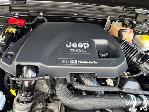 Used 2021 Jeep Wrangler Unlimited Sport image 19