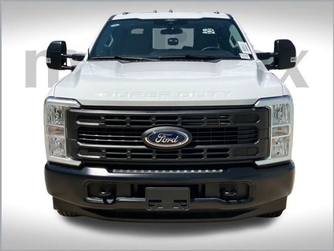 New 2025 Ford F350 XL image 22
