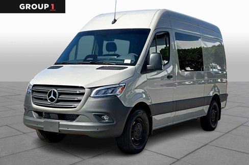 New 2025 Mercedes-Benz Sprinter 2500 image 1