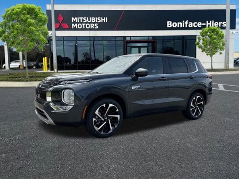 New 2025 Mitsubishi Outlander SE image 3