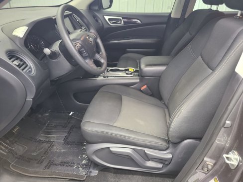 Used 2019 Nissan Pathfinder S image 20