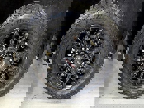 Used 2024 GMC Sierra 3500 AT4 image 16