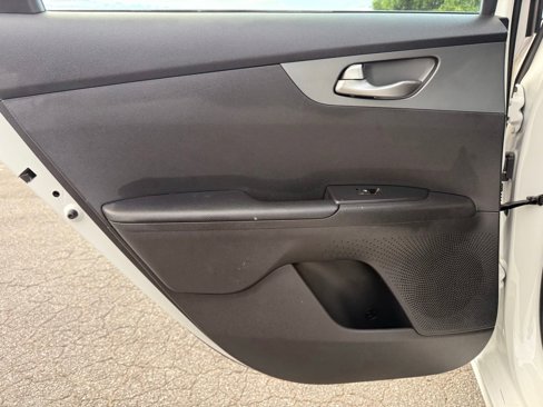 Used 2021 Kia Forte LXS image 26