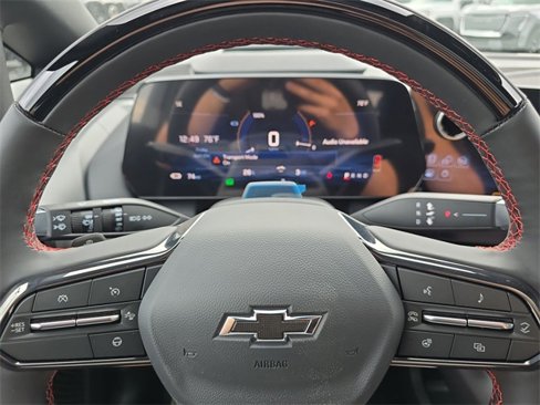 New 2025 Chevrolet Equinox EV RS image 11