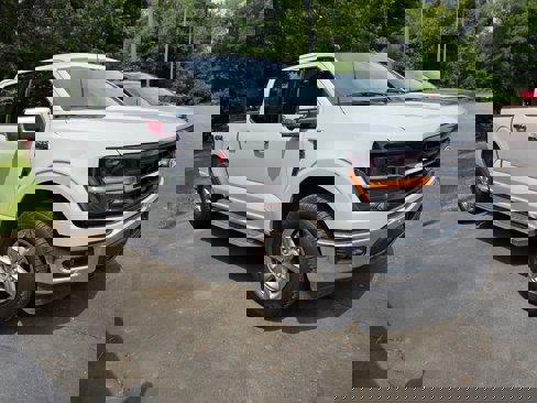 Used 2024 Ford F150 XLT w/ Equipment Group 302A MID image 3