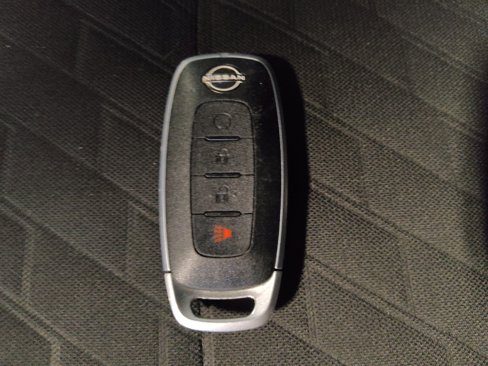 Used 2024 Nissan Kicks SV image 32