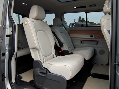 New 2025 Volkswagen ID. Buzz 1st Edition image 31