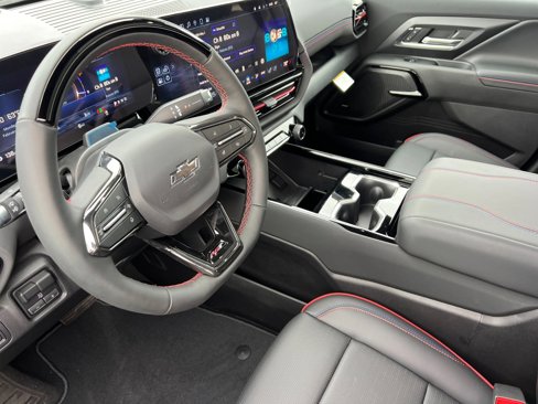 New 2025 Chevrolet Silverado EV RST image 10