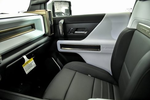 New 2025 GMC Hummer EV 2X w/ LPO, Sport Package image 23