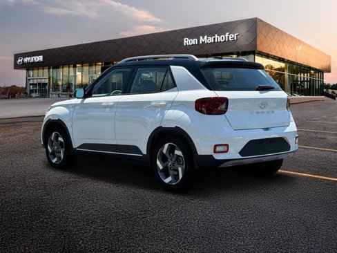New 2025 Hyundai Venue Limited image 5