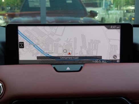 Certified 2025 MAZDA CX-70 Plug-In Hybrid w/ Premium Plus image 12