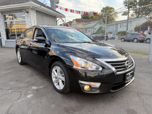 Used 2013 Nissan Altima 2.5 SL w/ Technology Pkg image 6