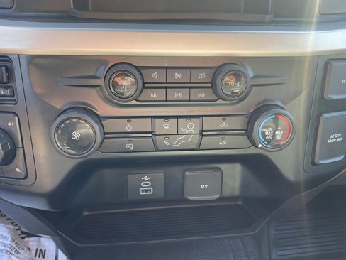 Used 2023 Ford F250 XLT w/ Snow Plow Prep Package image 22